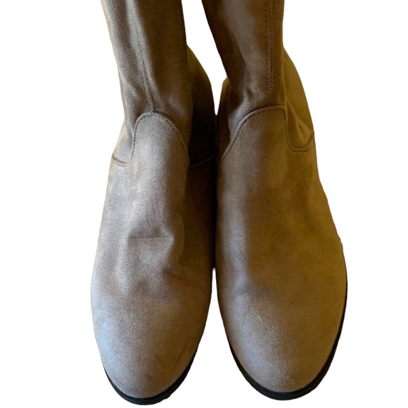 Sold the Knee Sock Boots New stretch faux suede gray-taupe light&comfy to wear 7 - Picture 7 of 16